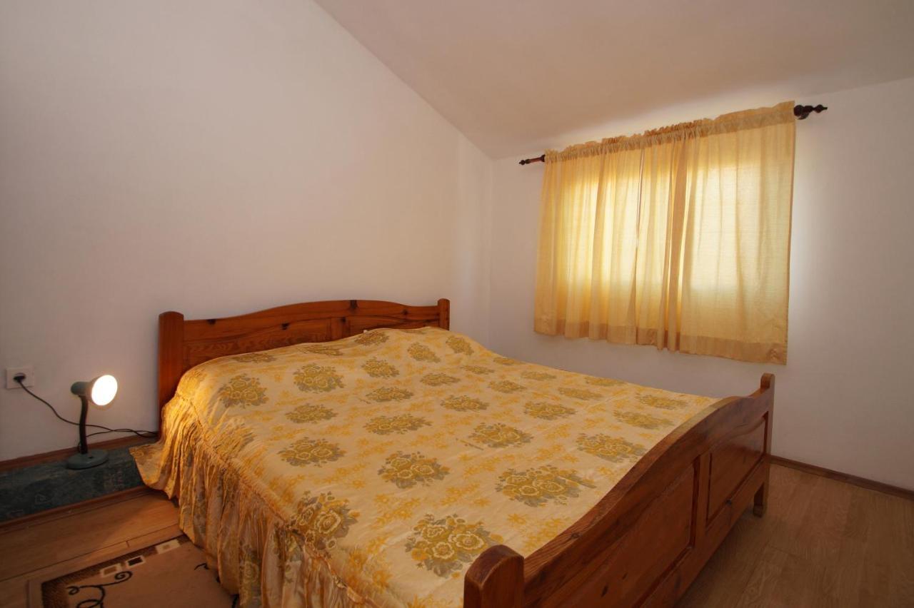 Apartments By The Sea Zavalatica, Korcula - 247 Екстер'єр фото